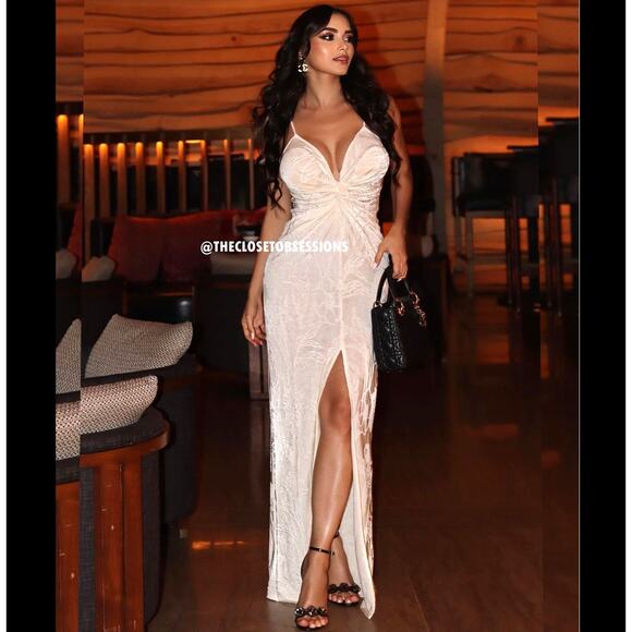 MANGO Blogger Fave Fitted Maxi Dress NWT | Ecru Knot Front - Picture 4 of 16